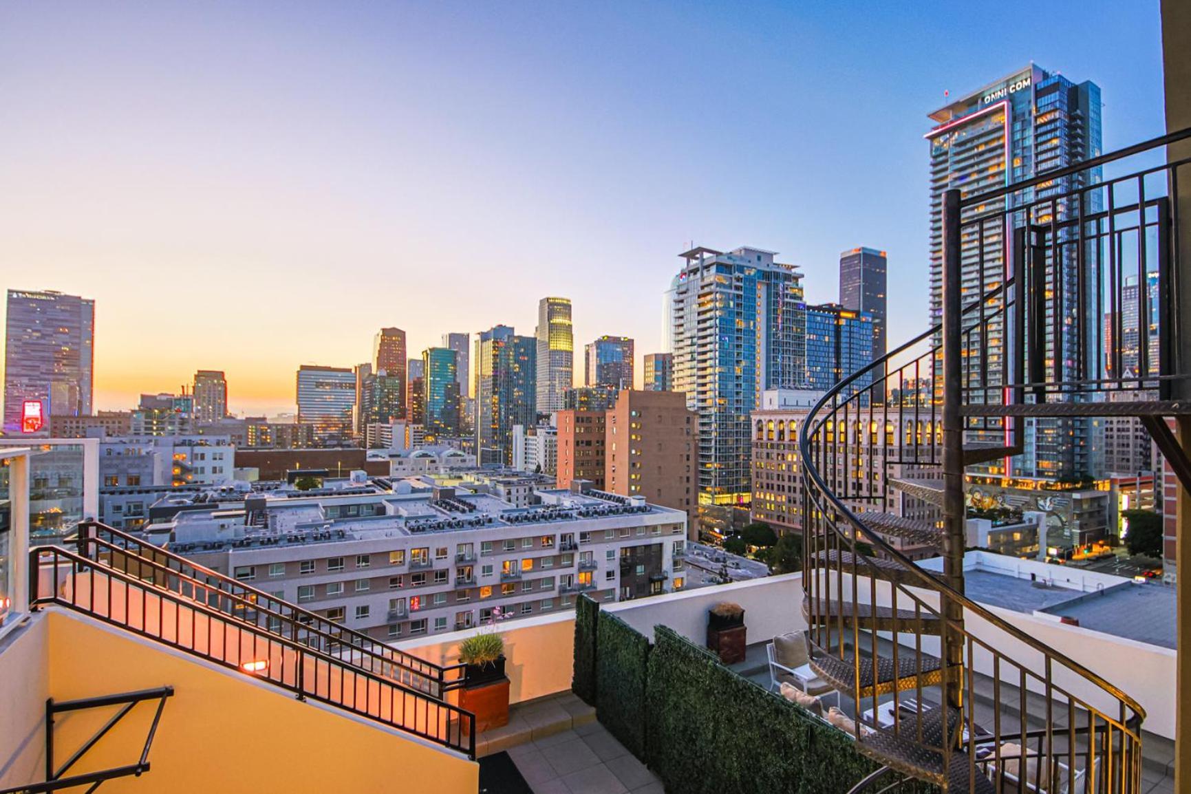Stunning 1 Bdr 1 Bth, Pool, Jacuzzi Lejlighed Los Angeles Eksteriør billede