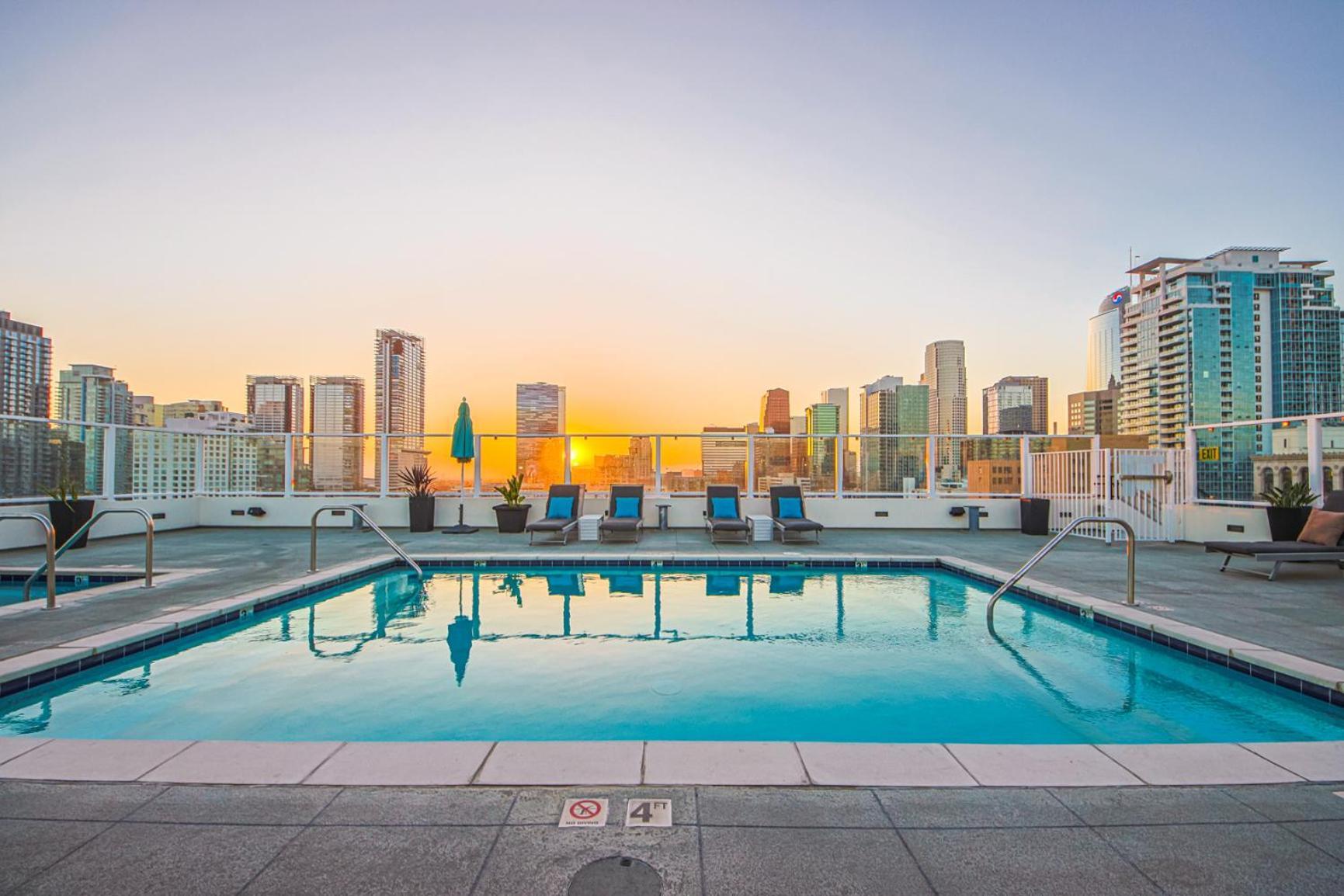 Stunning 1 Bdr 1 Bth, Pool, Jacuzzi Lejlighed Los Angeles Eksteriør billede